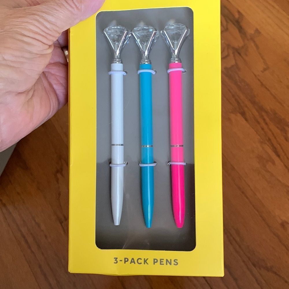 3-pack ink pens. These write amazingly well, soft and smooth